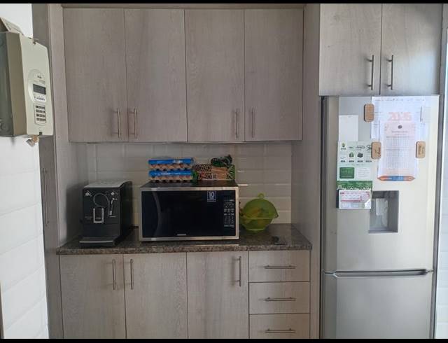 3 BEDROOM HOUSE FOR SALE IN STRANDFONTEIN